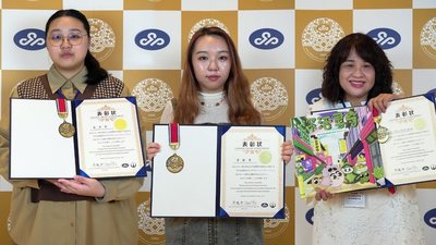 張家馨、黃敏熏作品結合地方文化與創意設計，榮獲雙特金獎，成為會場注目焦點